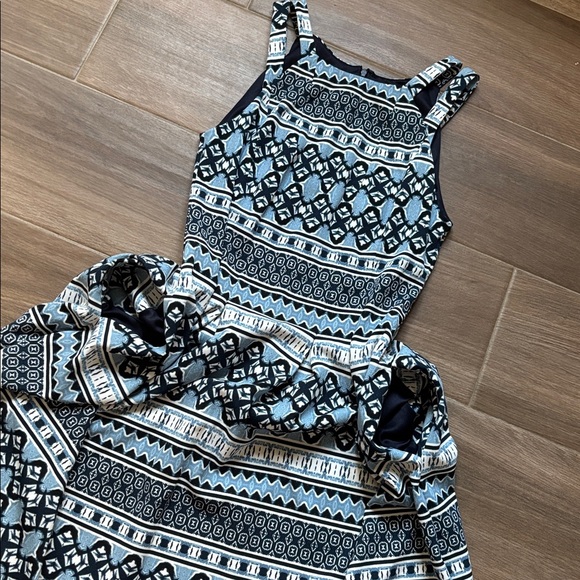 Vince Camuto Dress: Blue Pattern - Picture 3 of 11